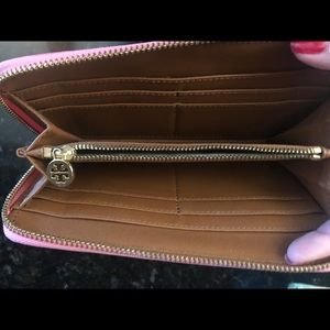 Tory Burch Bags - Tory Burch pink leather wallet Tory Burch Bags - Tory Burch pink leather wallet